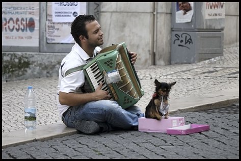 Portugal-2011-Lissabon-Akko