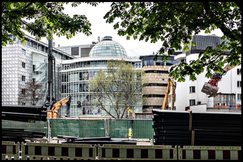 Stuttgart-2015-Dorotheenquartier-21-Druck-40x60-Vom-Karlsplatz-zur-Karlspassage