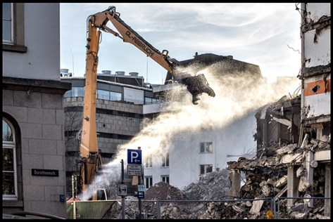Stuttgart-2015-Dorotheenquartier-22-Druck-40x60-Vom-Karlsplatz-zum-Betten-Braun